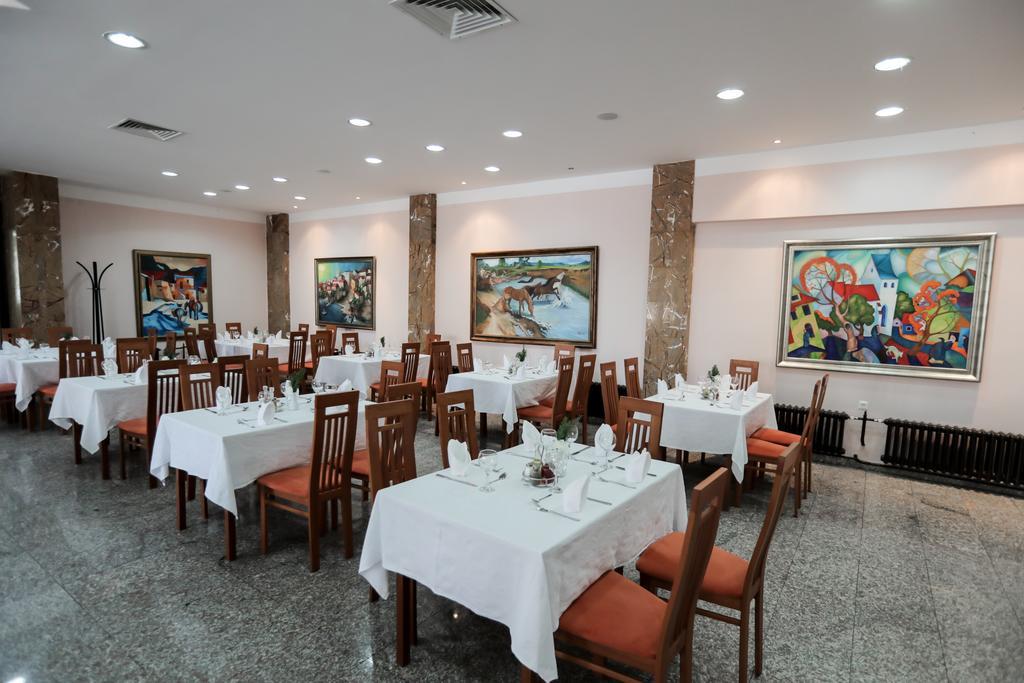 אוהריד Hotel Sileks מראה חיצוני תמונה